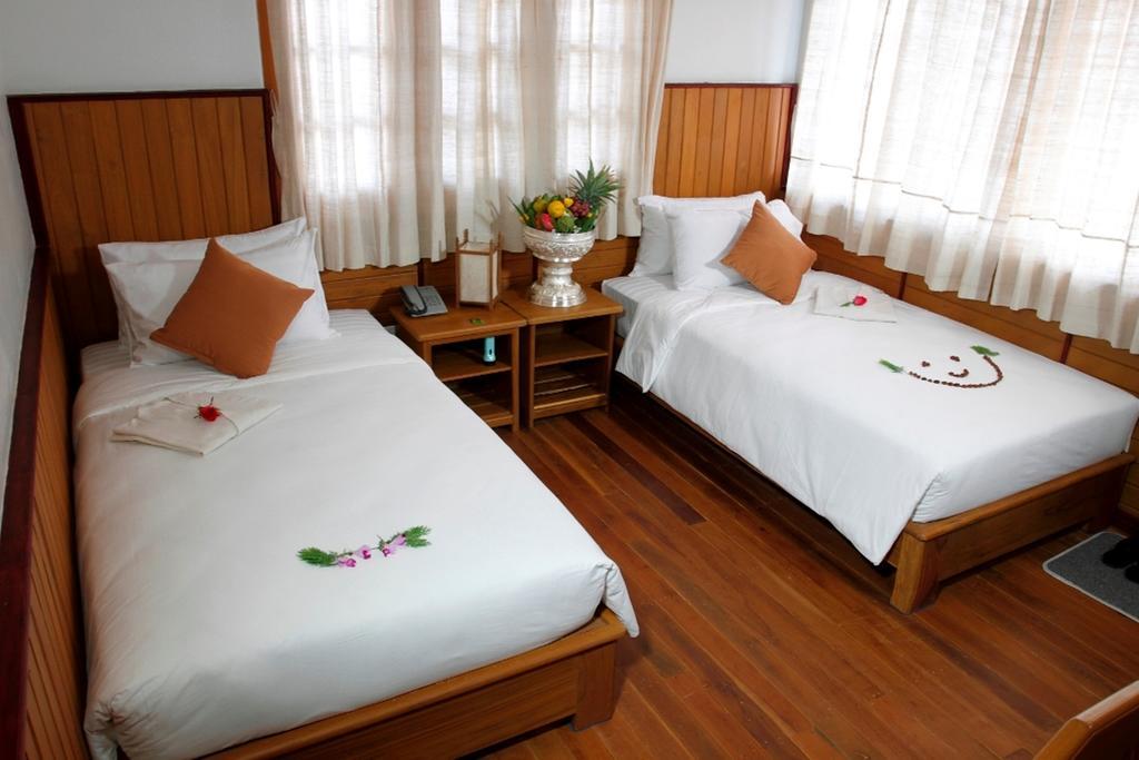 Inle Lotus Hotel Ньоншуэ Номер фото